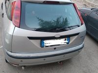 Usata Ford Focus 100 CV (73 kW) 2001 Grigio Berlina