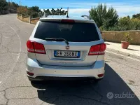 Usata Fiat Freemont 170 CV (125 kW) 2013 Grigio SUV