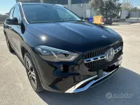 Usata Mercedes GLA200 Advanced Plus 163 CV (119 kW) 2024 Nero SUV