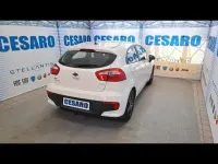 Usata Kia Rio Active 75 CV (55 kW) 2017 Bianco Berlina