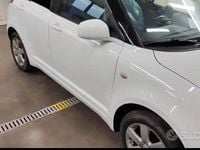 Usata Suzuki Swift 75 CV (55 kW) 2008 Bianco Utilitaria