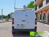 Usata Opel Combo 102 CV (75 kW) 2021 Bianco Monovolume