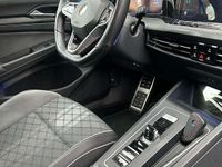 Usata VW Golf VIII R-line 150 CV (110 kW) 2020 Berlina