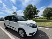 Usata Fiat Doblò Easy 105 CV (77 kW) 2017 Bianco Monovolume