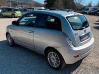 Usata Lancia Ypsilon 77 CV (56 kW) 2011 Argento Utilitaria