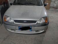 Usata Ford Fiesta 2004 Grigio