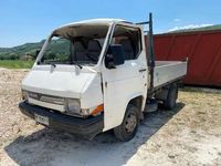 usata Nissan Trade 2.0 diesel CASSONE RIBALTABILE