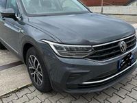 Usata VW Tiguan 150 CV (110 kW) 2022 Grigio SUV