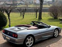 Usata Ferrari F355 379 CV (278 kW) 1998 Argento Cabrio