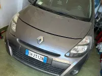 Usata Renault Clio 75 CV (55 kW) 2011 Grigio Utilitaria