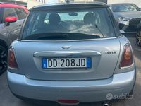 Usata Mini Cooper 120 CV (88 kW) 2007 Grigio Utilitaria