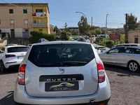 Usata Dacia Duster Lauréate 110 CV (80 kW) 2017 Grigio SUV