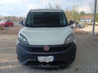 Usata Fiat Doblò 105 CV (77 kW) 2022 Bianco Monovolume