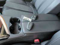 Usata Peugeot 3008 Allure 131 CV (96 kW) 2022 Blu/azzurro SUV