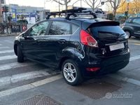 Usata Ford Fiesta Titanium 101 CV (74 kW) 2014 Nero Utilitaria