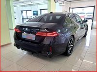 Usata BMW 520 M Sport 197 CV (144 kW) 2025 Blu Berlina