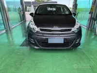 Usata Kia Rio 85 CV (62 kW) 2016 Grigio Utilitaria