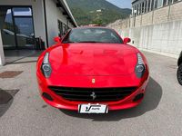 Usata Ferrari California 560 CV (411 kW) 2016 Rosso Cabrio