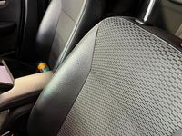 Usata Mercedes 200 140 CV (102 kW) 2011 Bianco Monovolume