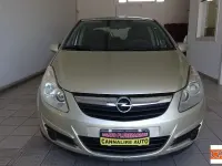 Usata Opel Corsa Cosmo 75 CV (55 kW) 2008 Oro Utilitaria