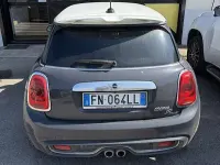 Usata Mini Cooper SD Seven 170 CV (125 kW) 2018 Grigio Utilitaria