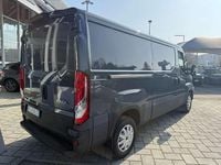 Usata Iveco Daily 136 CV (100 kW) 2017 Grigio Furgone