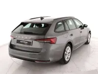 Usata Skoda Octavia Executive 150 CV (110 kW) 2024 Grigio grafite Station wagon