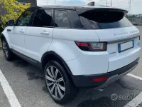 Usata Land Rover Range Rover evoque SE 150 CV (110 kW) 2017 Bianco SUV