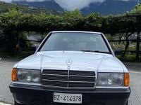 Usata Mercedes 190 122 CV (89 kW) 1986 Bianco Berlina