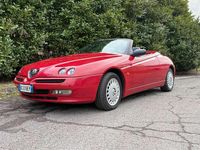 Usata Alfa Romeo Spider 144 CV (105 kW) 1996 Rosso Cabrio