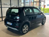 Usata VW up! 75 CV (55 kW) 2018 Nero Utilitaria