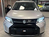Nuova Suzuki Vitara 110 CV (80 kW) 2026 Argento SUV