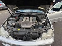Begagnad Mercedes C32 AMG AMG 360 HK (264 kW) 2001 Silver Kombi