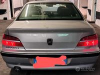 Usata Peugeot 406 109 CV (80 kW) 2004 Grigio Berlina