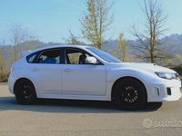 Usata Subaru WRX STI 300 CV (220 kW) 2011 Utilitaria