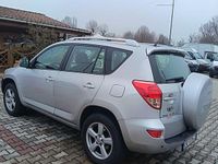 Usata Toyota RAV4 152 CV (111 kW) 2008 Argento SUV