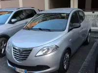 Usata Lancia Ypsilon Platinum 69 CV (50 kW) 2013 Grigio Utilitaria