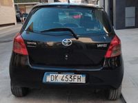 Usata Toyota Yaris 90 CV (66 kW) 2007 Utilitaria