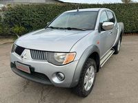 usata Mitsubishi L200 L200d.cab 2.5 di-d Intense