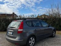 Usata Hyundai i30 Active 126 CV (92 kW) 2009 Grigio Berlina