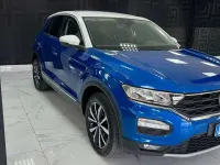 Usata VW T-Roc Advance 116 CV (85 kW) 2019 Blu/azzurro SUV