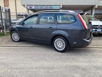 Usata Ford Focus 115 CV (84 kW) 2010 Argento Berlina