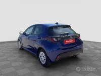 Usata Toyota Yaris Business Edition 72 CV (52 kW) 2022 Dark blue met Utilitaria