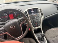 Usata Opel Astra Enjoy 100 CV (73 kW) 2010 Bianco Berlina