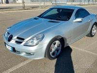 Usata Mercedes SLK200 163 CV (119 kW) 2004 Argento Cabrio