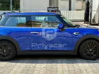 Usata Mini ONE 75 CV (55 kW) 2021 Blu Utilitaria