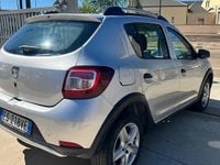 Usata Dacia Sandero Stepway 89 CV (65 kW) 2013 Grigio Berlina
