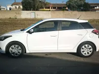 Usata Hyundai i20 Classic 75 CV (55 kW) 2017 Bianco Utilitaria
