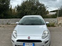 Usata Fiat Grande Punto 69 CV (50 kW) 2015 Grigio Utilitaria
