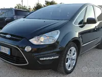 Usata Ford S-MAX Titanium 163 CV (119 kW) 2011 Nero Monovolume